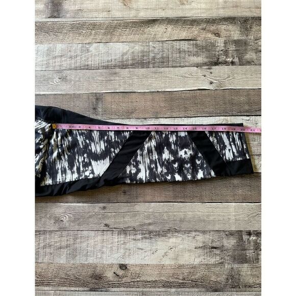 Soul Cycle Cropped Cycling Spin Workout Black Space Dye Leggings | Size M - Picture 5 of 7